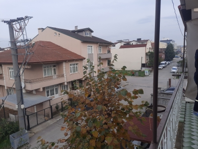 Kartepe Köseköy İstasyon Mahallesinde Satılık Bina Ve Arsasına Ve Arsası