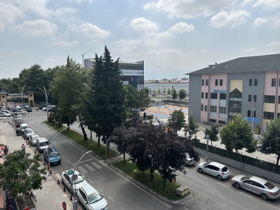Eskidji’den İzmit Merkez Bulvar Üzeri Yeni Rezidansta Ön Cephe Home Ofis